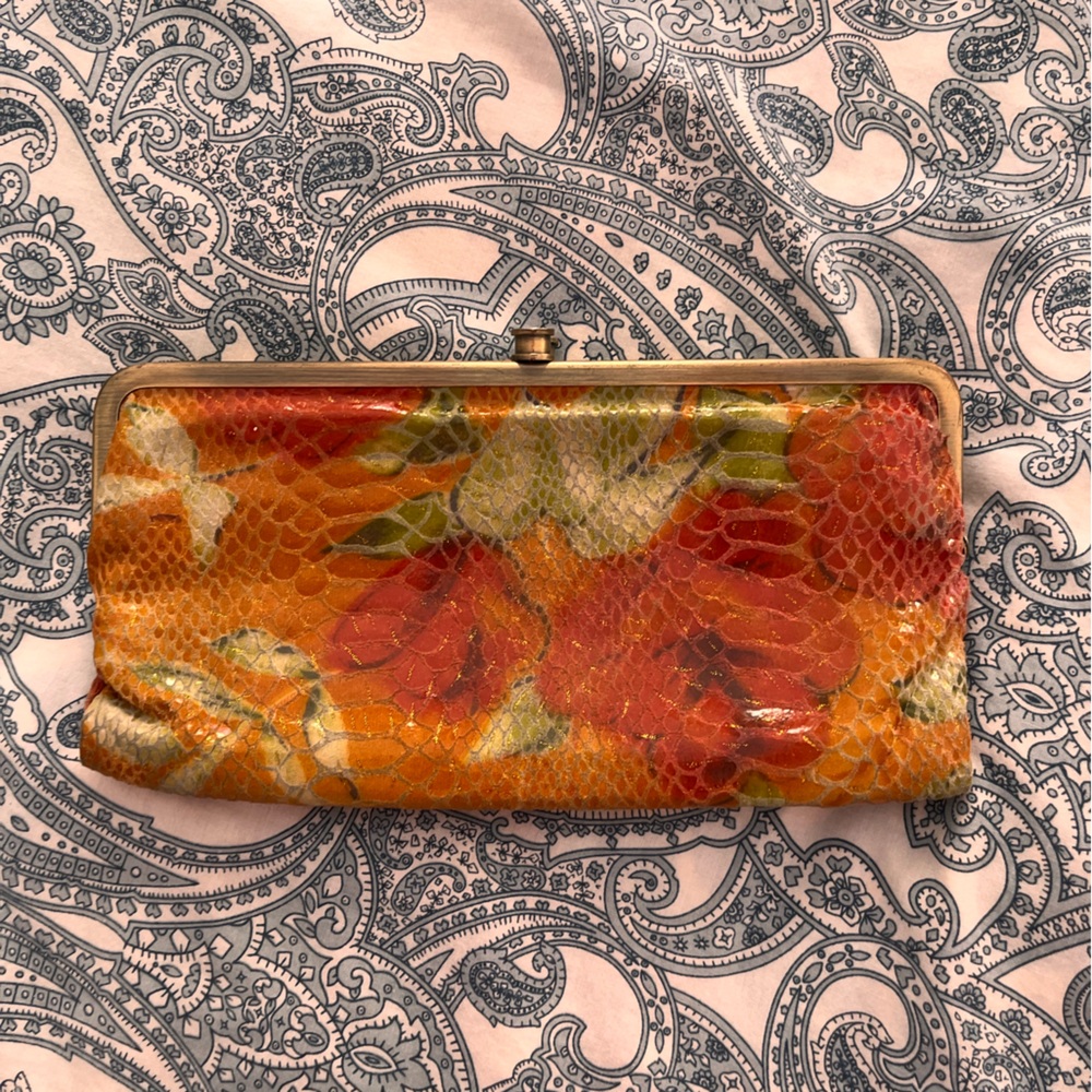 HOBO Famously Lovely Lauren Wallet